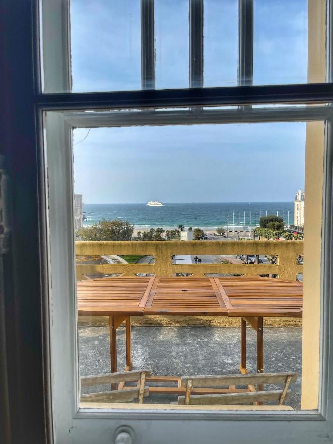 2 Pieces Terrasse Vue